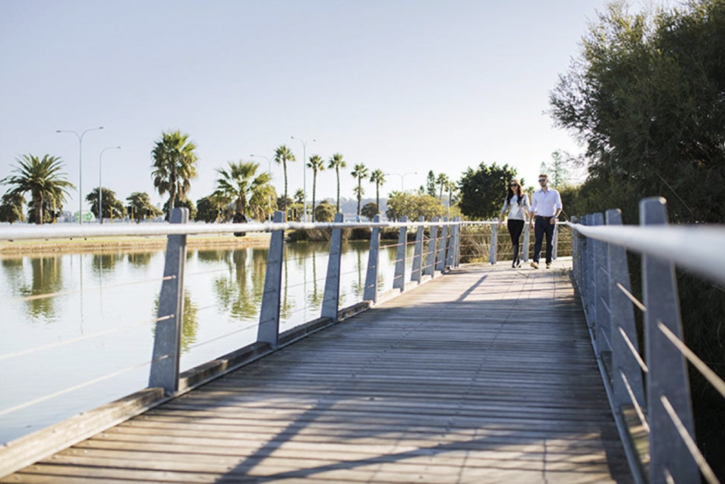 queens riverside east perth(东珀斯皇后河畔公寓)-珀斯楼盘