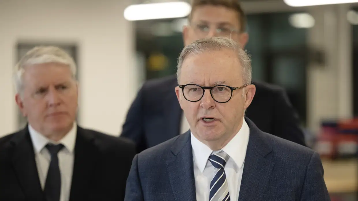albanese 称通胀是全球性的, 而bullock 警告说通胀是